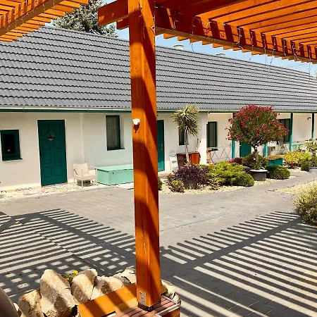 Voelgyhid Vintage Apartament Pusztaszemes