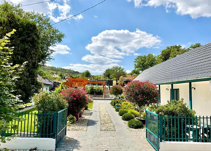 Voelgyhid Vintage * Pusztaszemes